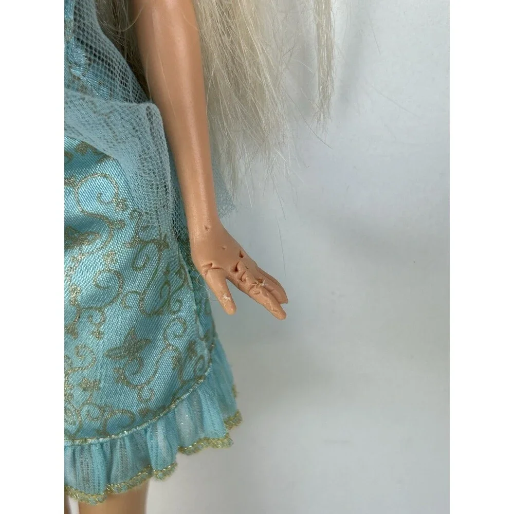 Lot of 5 Vintage Barbie Dolls 1992 1994 1996 1999 2004 Mattel